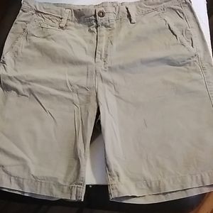 AMERICAN EAGLE OUTFITTERS SHORTS